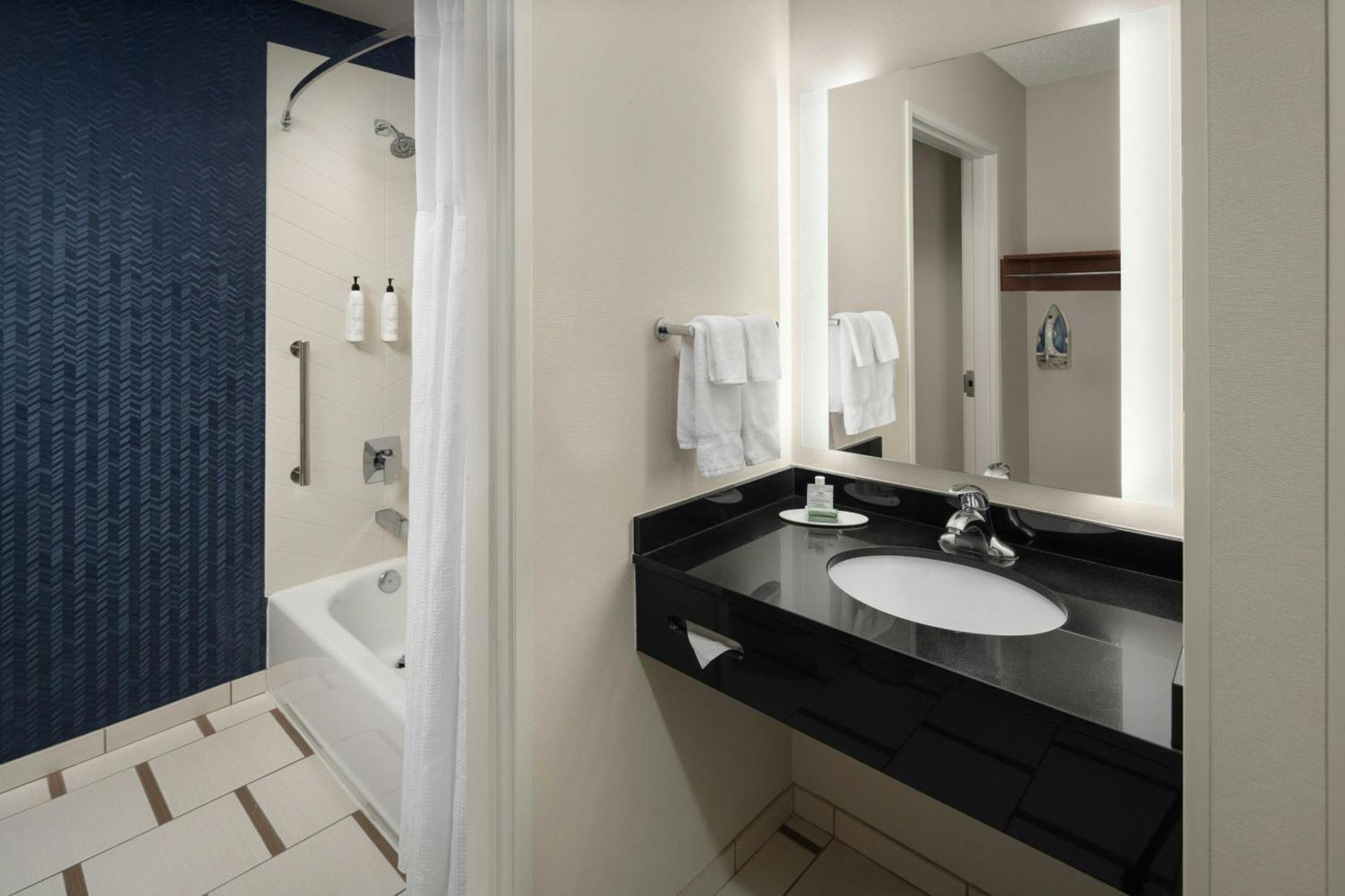 Fairfield Inn & Suites Portland South/Lake Oswego Eksteriør bilde